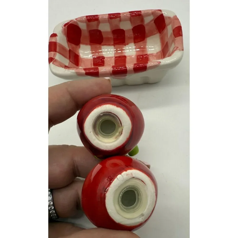 Pier 1 One Salt And Pepper‎ Shakers Cherries or Apples Small Gingham Basket
